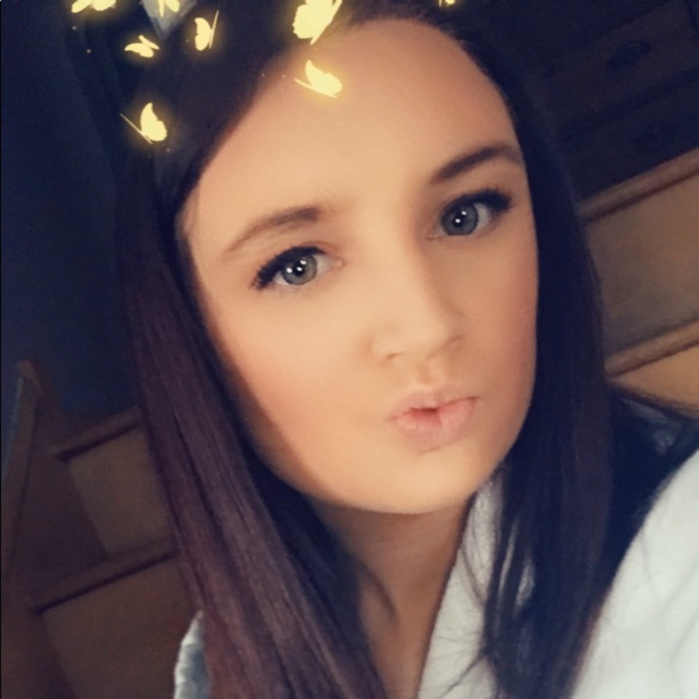 Meet your Posher, Amanda